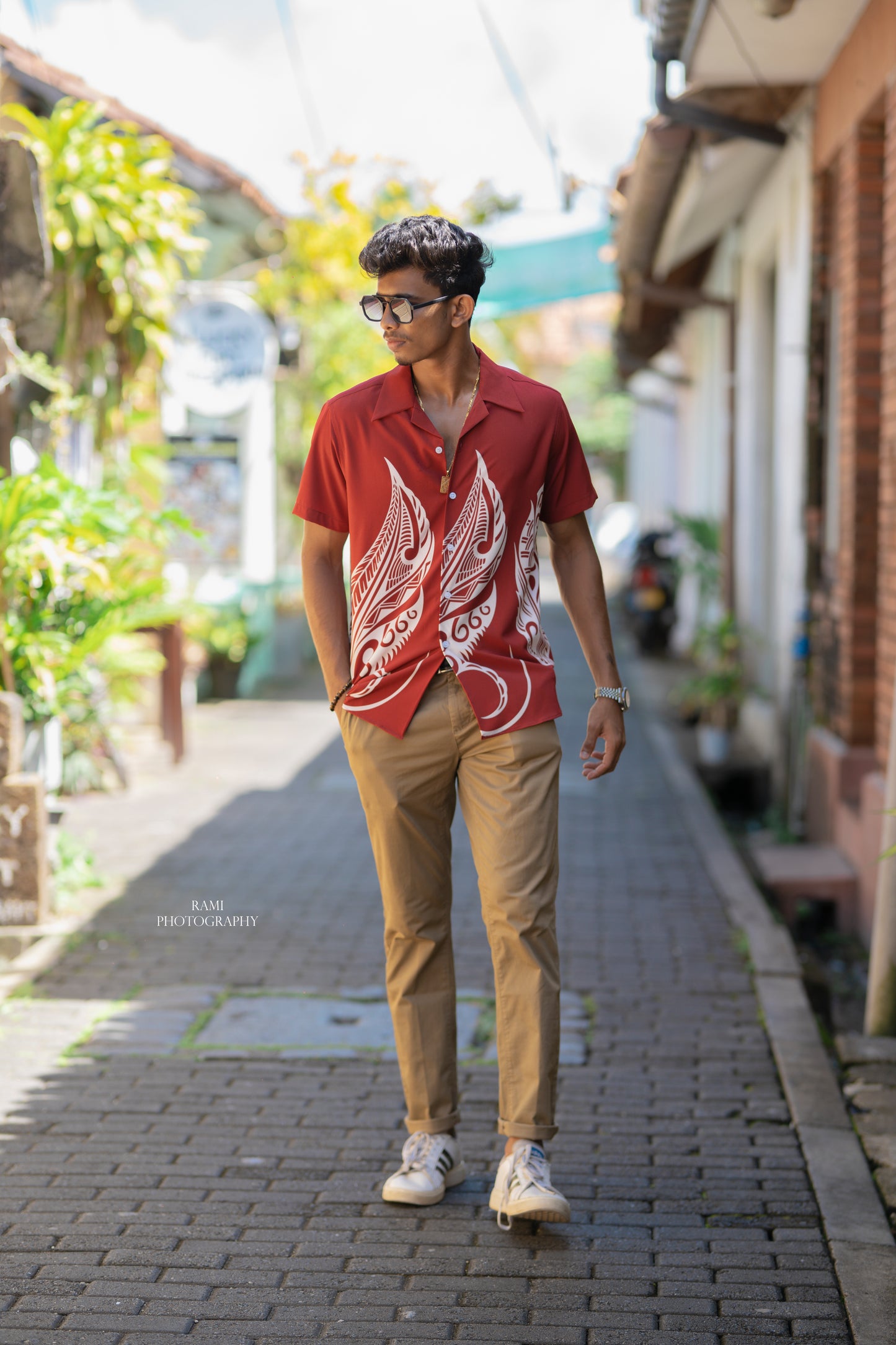 MATTHEW - Short Sleeved Crimson Feather Breeze Shirt (Red/White) - Mens Wear