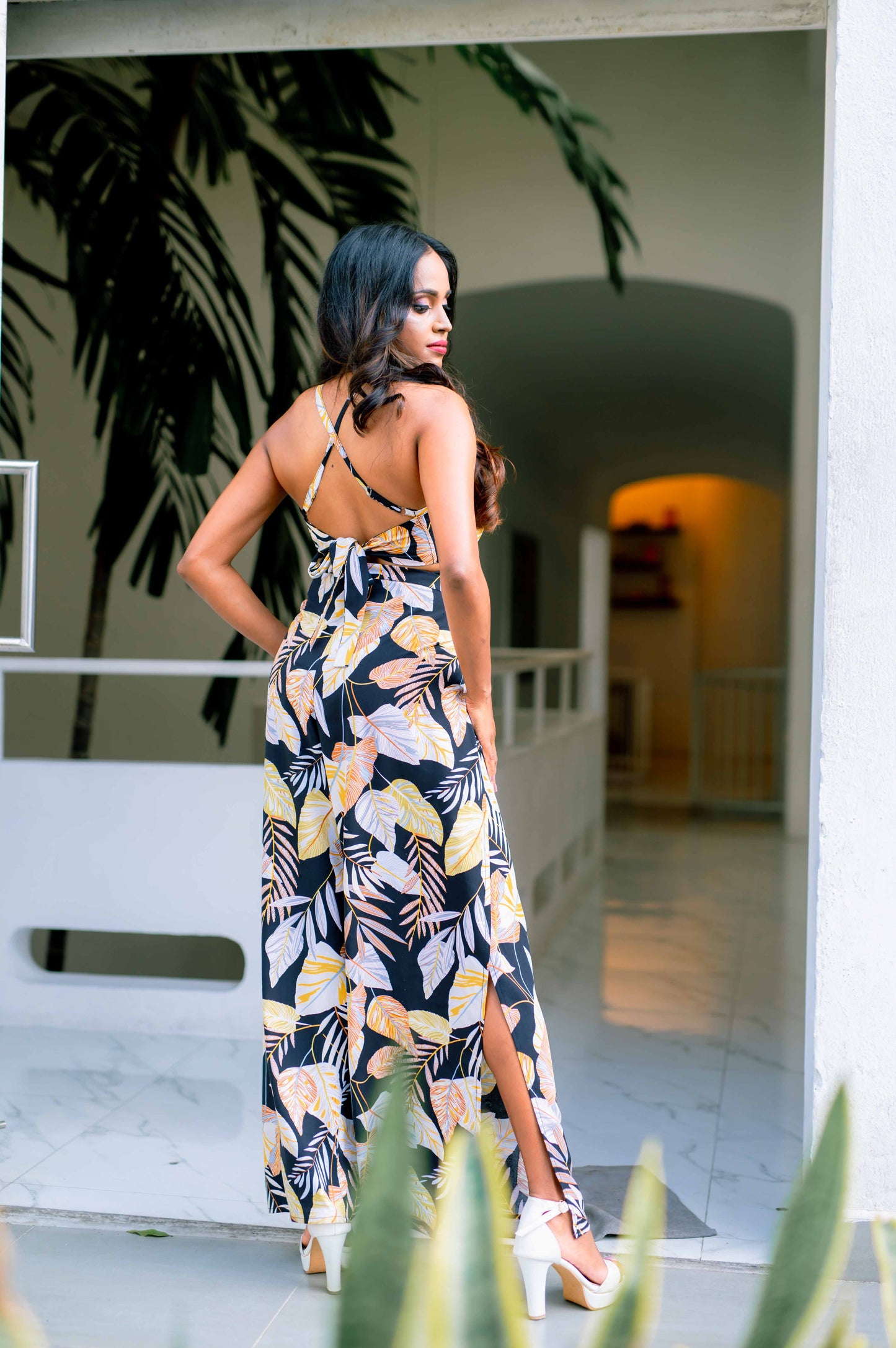 LU - Sleeveless Tie Waist Jumpsuit (Black) - Floral Printed - Womens Wear